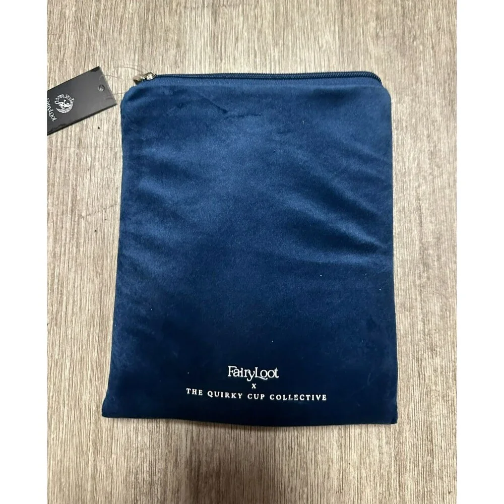 Fairyloot Powerless Zipper Closure Padded E-reader Kindle Sleeve